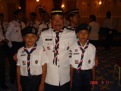 Skip Mujeb & budak PKK Laut